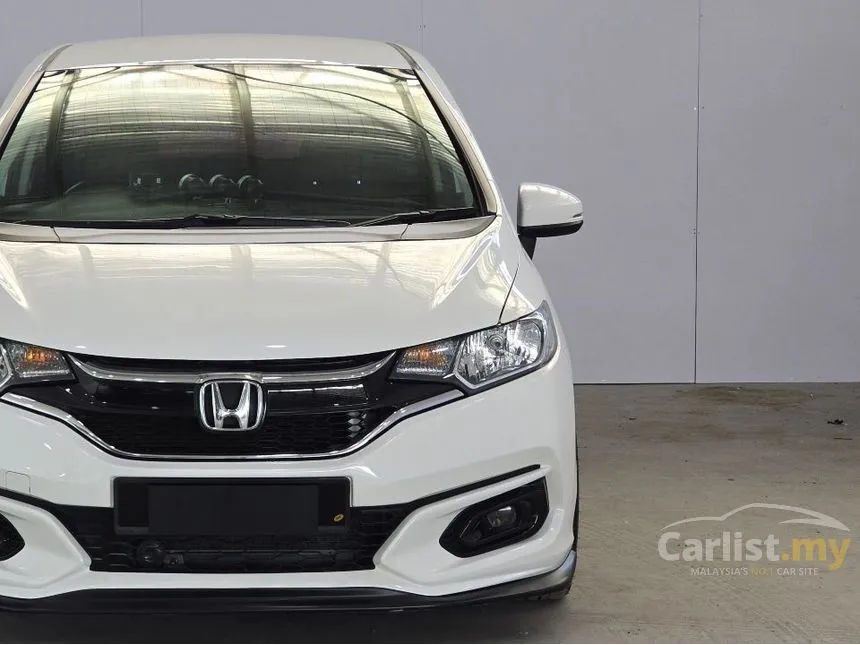 2015 Honda Jazz V Hatchback