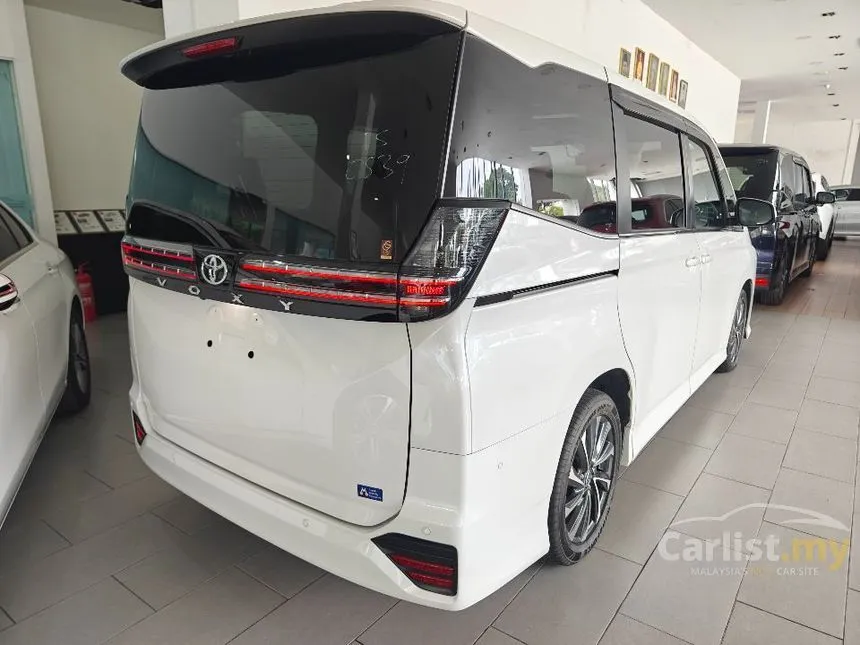 2022 Toyota Voxy S-Z MPV