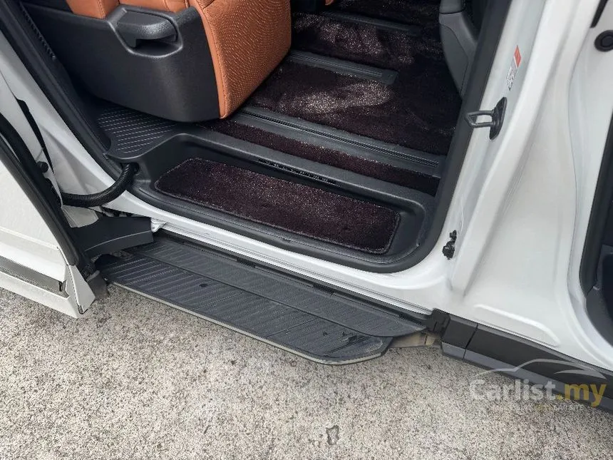 2024 Toyota Vellfire Z Premier MPV