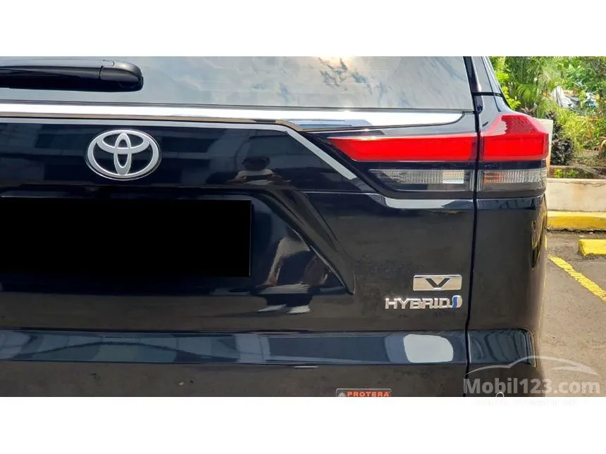 2024 Toyota Kijang Innova Zenix V HV Modellista (Non Premium Color) MPV