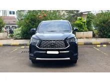 2024 Toyota Kijang Innova Zenix 2.0 V HV Modellista (Non Premium Color) MPV hitam km 11 ribuan