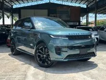 2023 Range Rover Sport 3.0 First Edition - Green - White Interior - Showroom Condition - High Spec