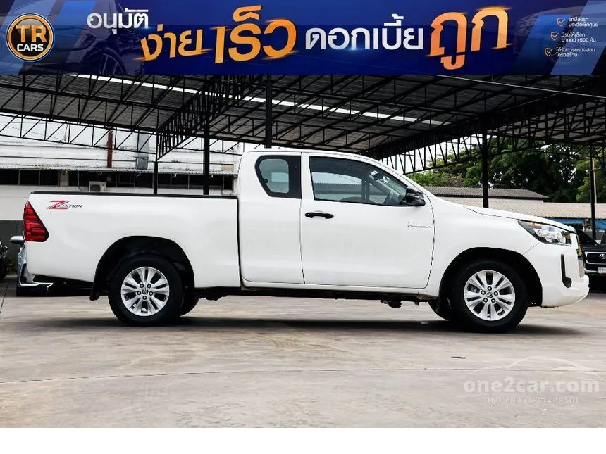 2022 Toyota HILUX REVO Z Edition Entry Smart Cab Pickup