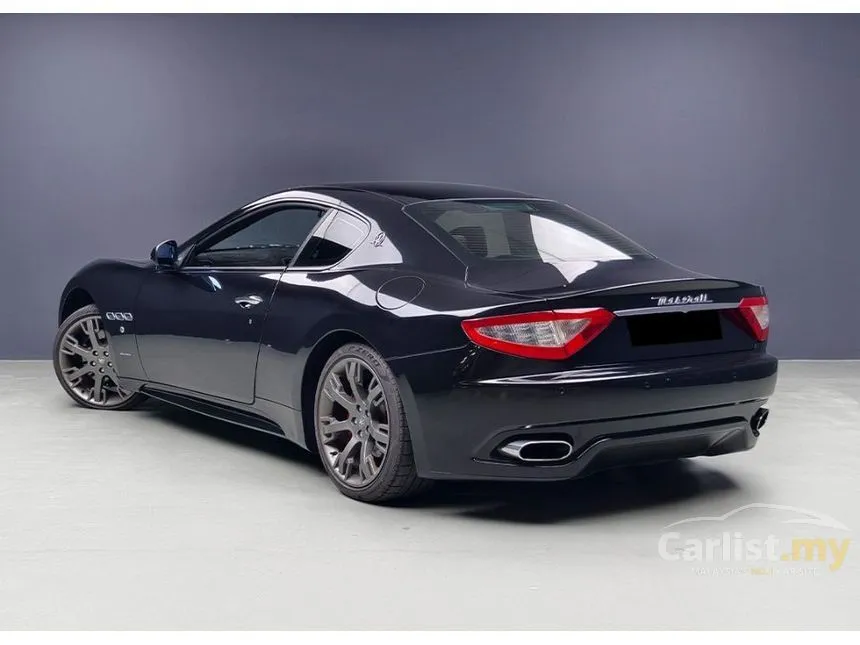 2010 Maserati GranTurismo S Coupe