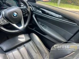 2019 BMW 520i 2.0 Luxury Sedan