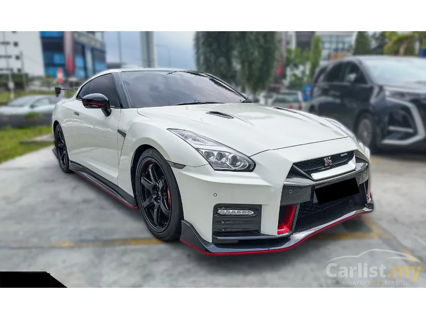2017 Nissan GT-R NISMO Coupe