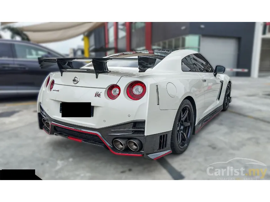 2017 Nissan GT-R NISMO Coupe