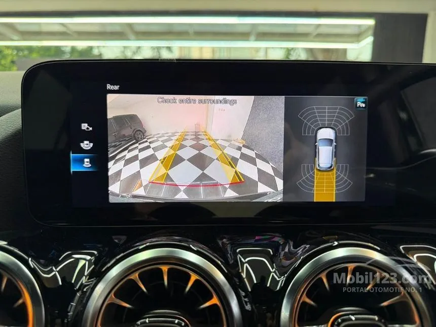 2023 Mercedes-Benz GLA200 AMG Line SUV