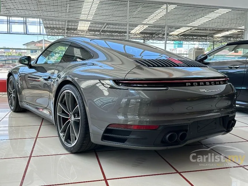 2020 Porsche 911 Carrera 4S Coupe