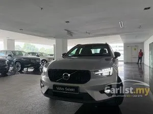 2025 Volvo XC40 2.0 B5 Plus SUV