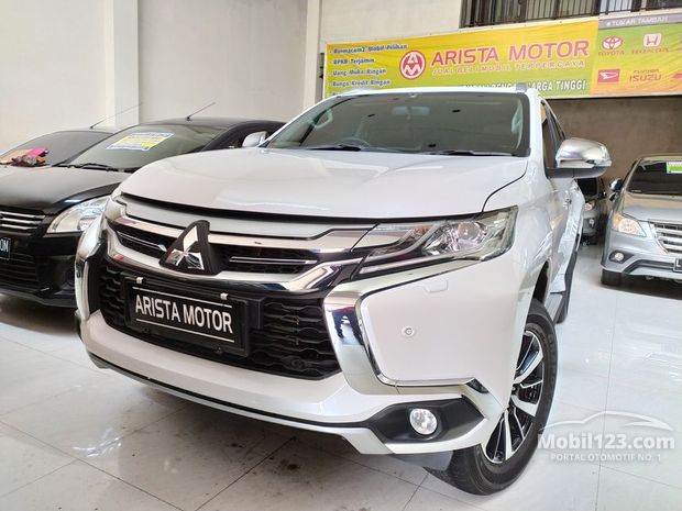 Mitsubishi Pajero Sport Mobil Bekas Baru Dijual Di Jember Jawa Timur Indonesia Dari 4 Mobil Putih Di Mobil123