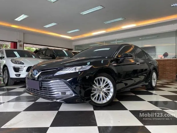 Toyota Camry Hybrid Bekas di Jakarta Selatan Harga Kredit Murah | Mobil123