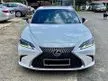 Used 2019 Lexus Es250 luxury 2.0 CALL FOR OFFER
