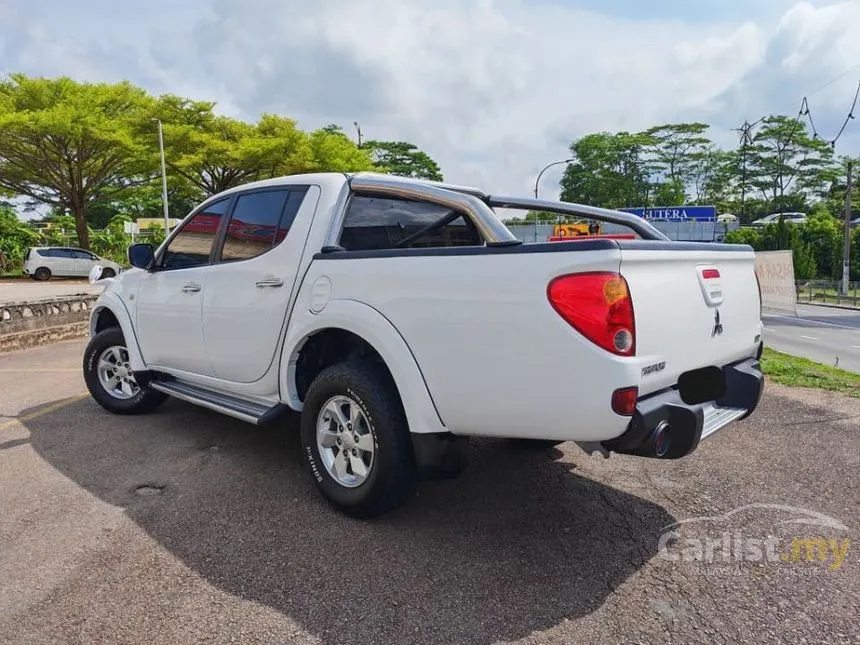 2011 Mitsubishi Triton Dual Cab 4X4 Pickup