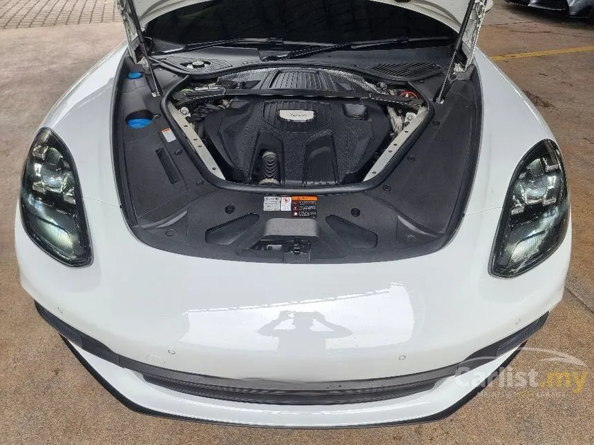 2018 Porsche Panamera 4 Sport Turismo Wagon