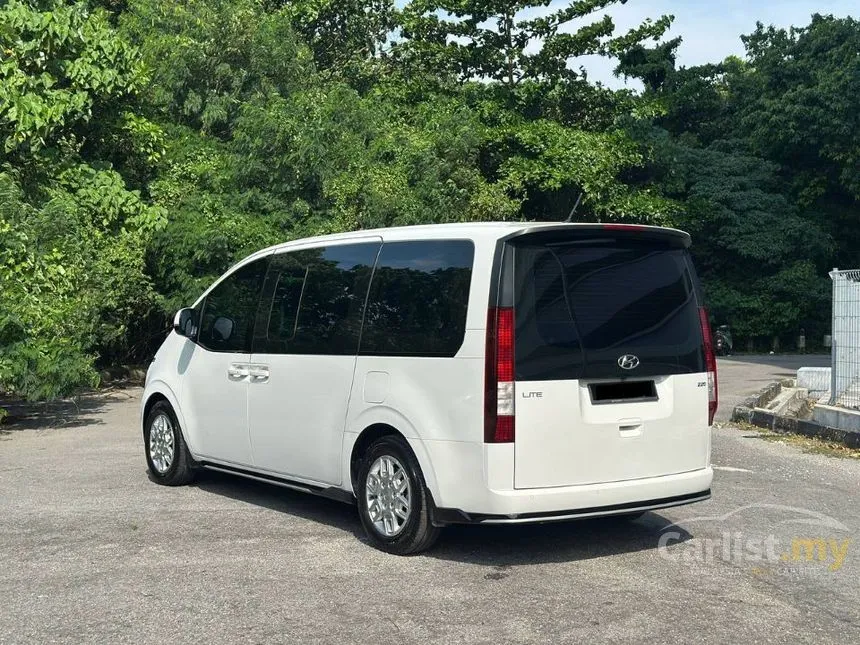 2022 Hyundai Staria Lite MPV