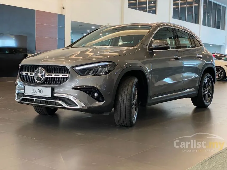 2024 Mercedes-Benz GLA200 Progressive Line SUV