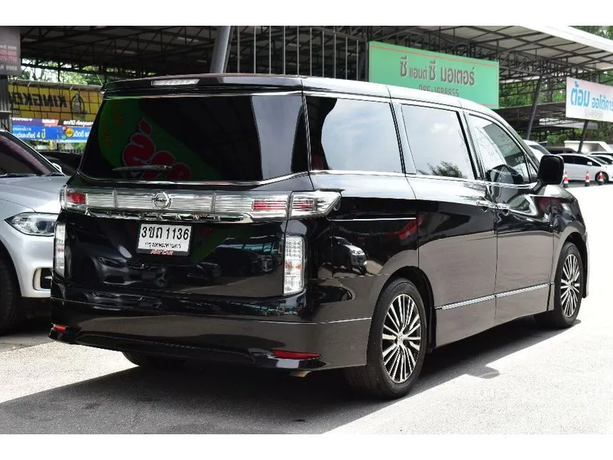 2013 Nissan ELGRAND High-Way Star Van