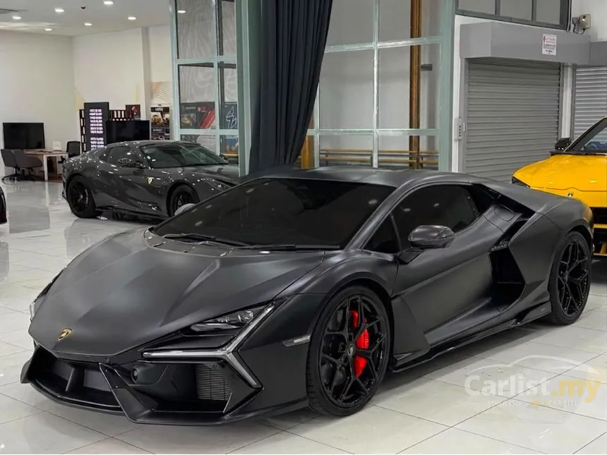 2025 Lamborghini Revuelto Coupe