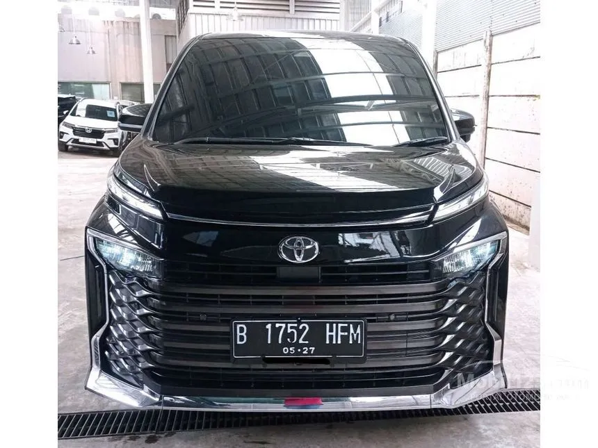Jual Mobil Toyota Voxy 2022 2.0 di DKI Jakarta Automatic Wagon Hitam Rp 464.900.000