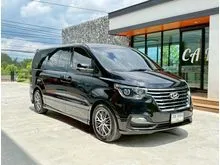 2019 Hyundai GRAND STAREX 2.5 (ปี 18-24) VIP Wagon