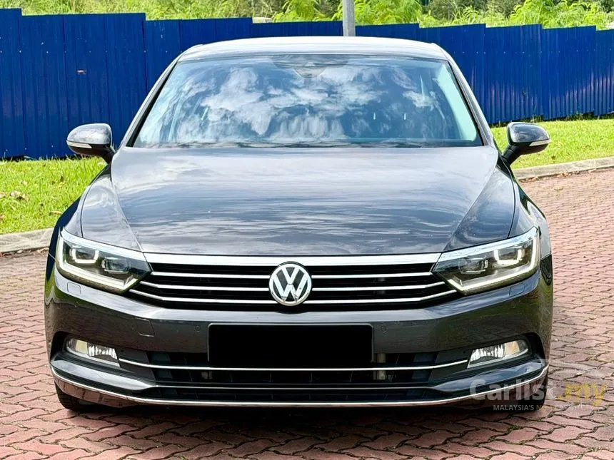 2019 Volkswagen Passat TSI Highline Sedan