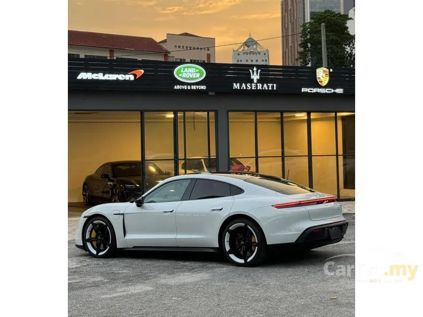 2023 Porsche Taycan 4S Sedan