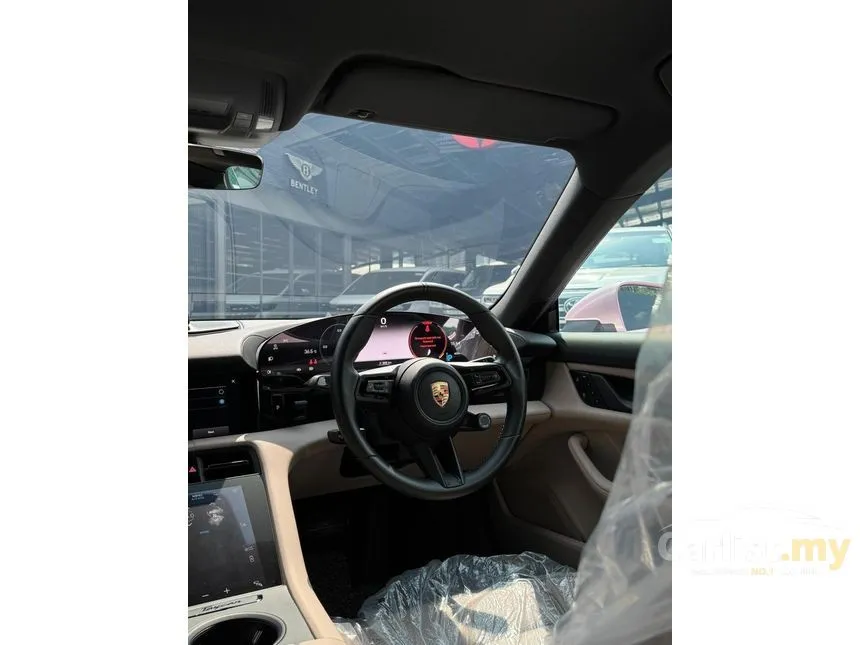 2023 Porsche Taycan 4S Sedan