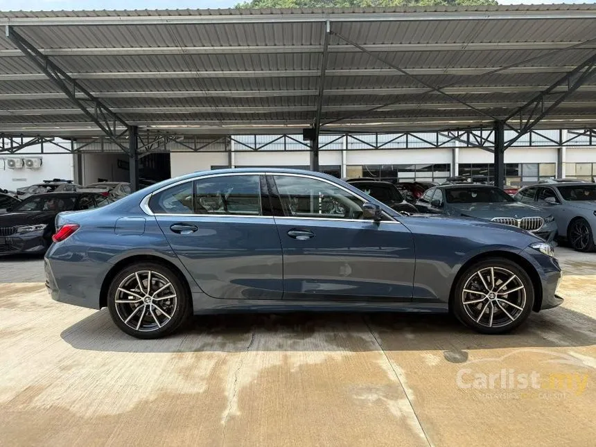 2025 BMW 320i Sport Sedan