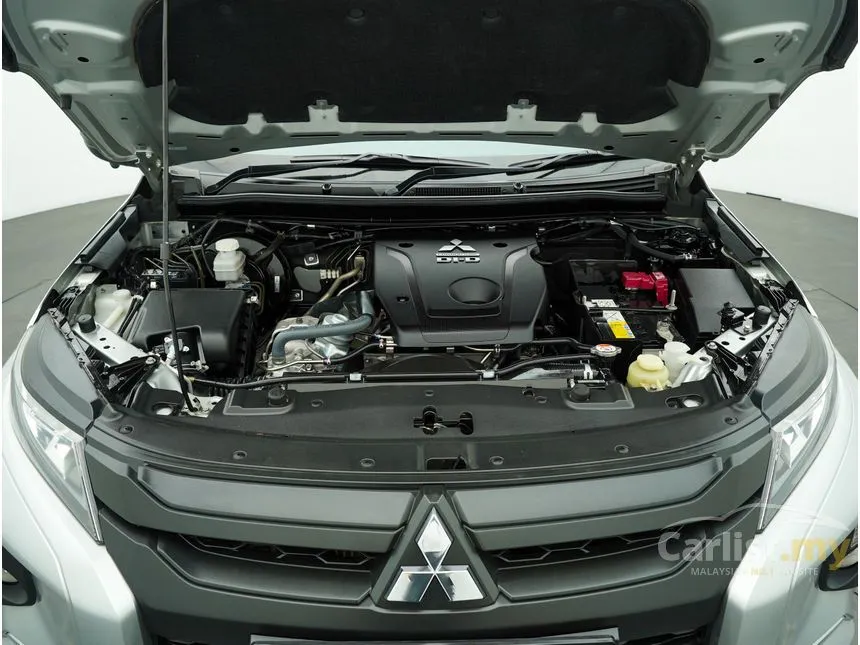 2022 Mitsubishi Triton VGT Dual Cab 4X4 Pickup