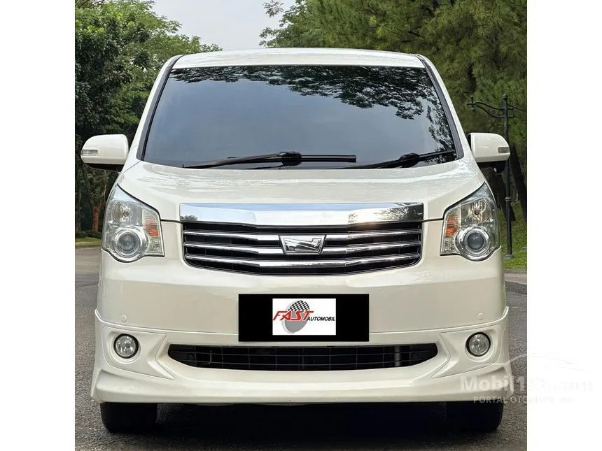 Jual Mobil Toyota NAV1 2013 V 2.0 di DKI Jakarta Automatic MPV Putih Rp 159.000.000