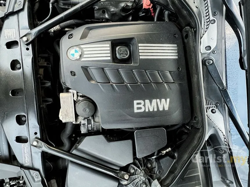 2013 BMW 730Li Sedan