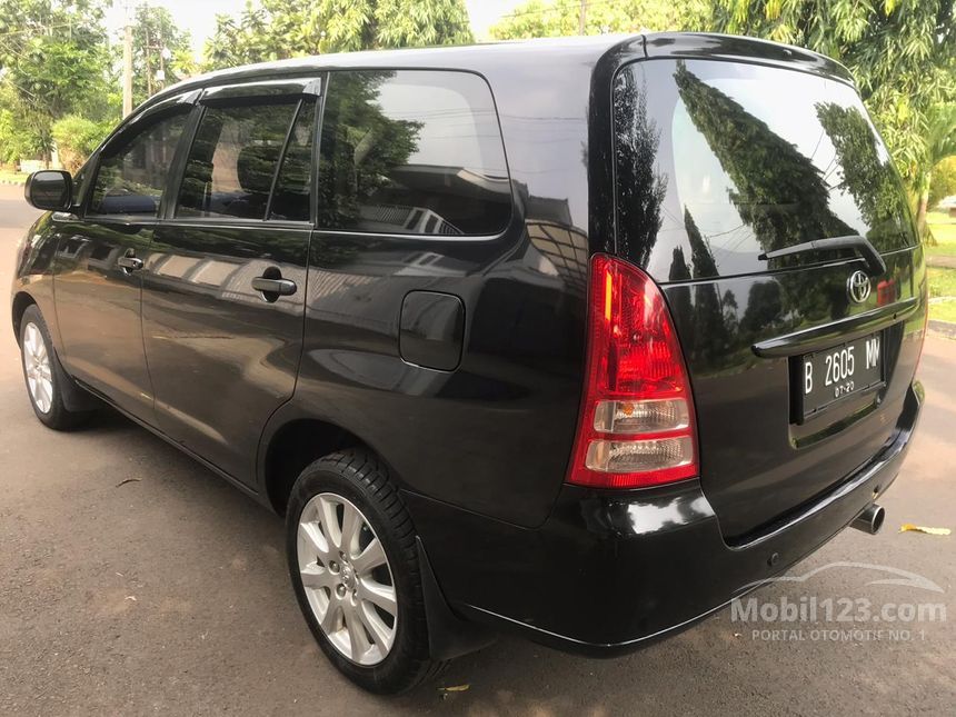 2005 Toyota Kijang Innova G MPV