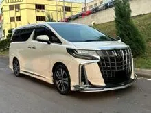 2021 Toyota Alphard 2.5 G SC Modellista MPV FACELIFT / FREE 3 YEARS WARRANTY / 3 EYES HEAD LAMP / PILOT SEAT / SUN & MOON ROOF / POWER BOOT
