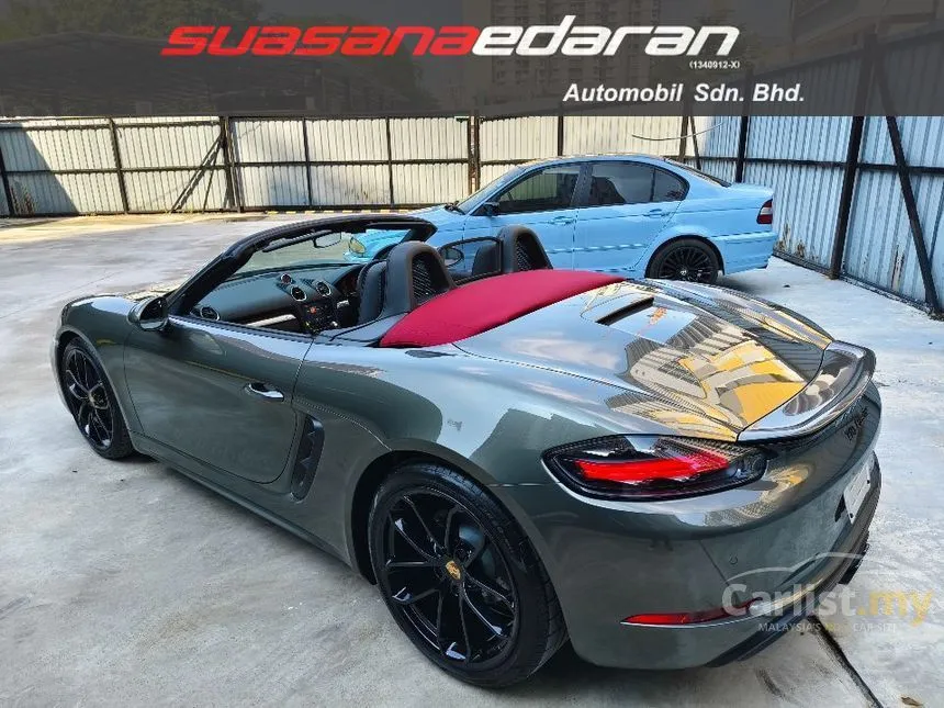 2023 Porsche 718 Boxster Convertible