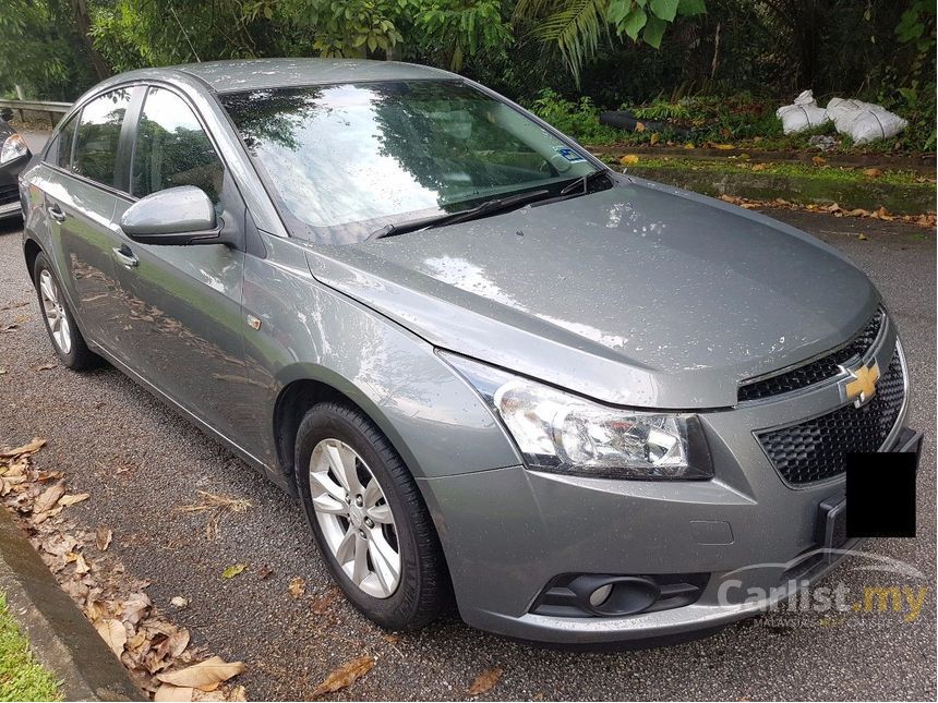 Chevrolet Cruze 2011 LT 1.8 in Kuala Lumpur Automatic 