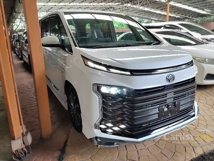 2023 Toyota Voxy S-Z MPV