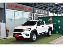 2017 Toyota Hilux Revo 2.7 SMARTCAB Prerunner E Pickup