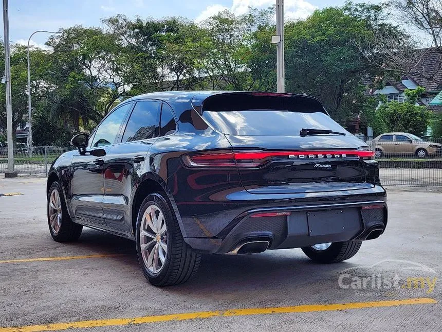 2022 Porsche Macan SUV