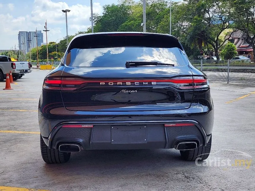 2022 Porsche Macan SUV