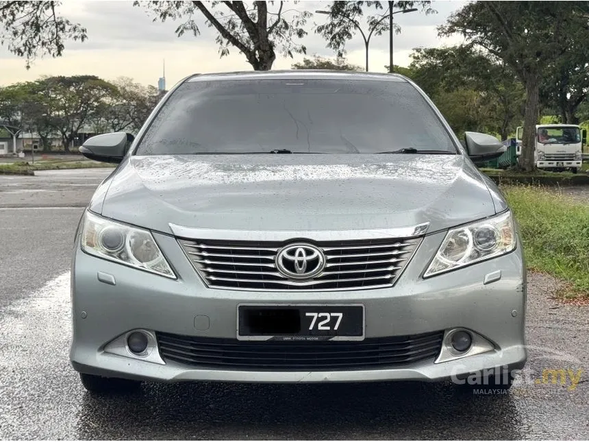 2012 Toyota Camry V Sedan