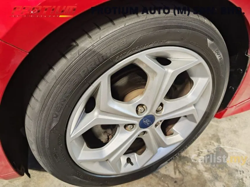 2015 Ford Focus Sport Plus Hatchback