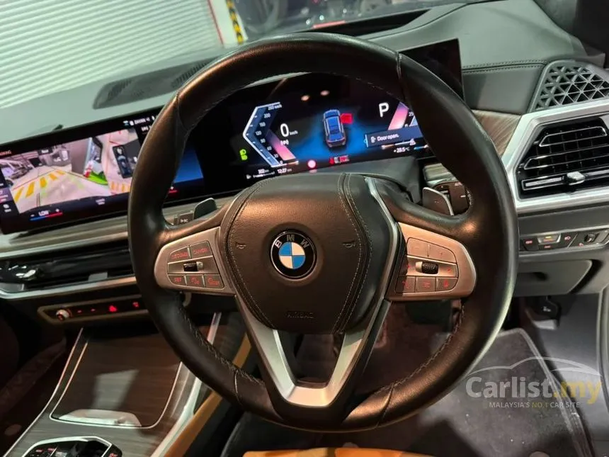 2023 BMW X7 xDrive40i Pure Excellence SUV