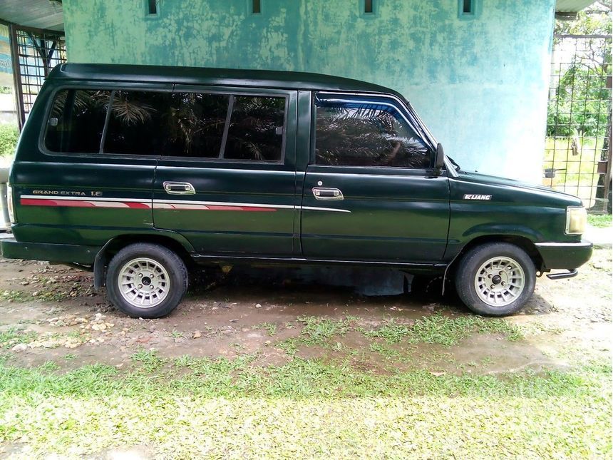 1990 Toyota Kijang Pick Up