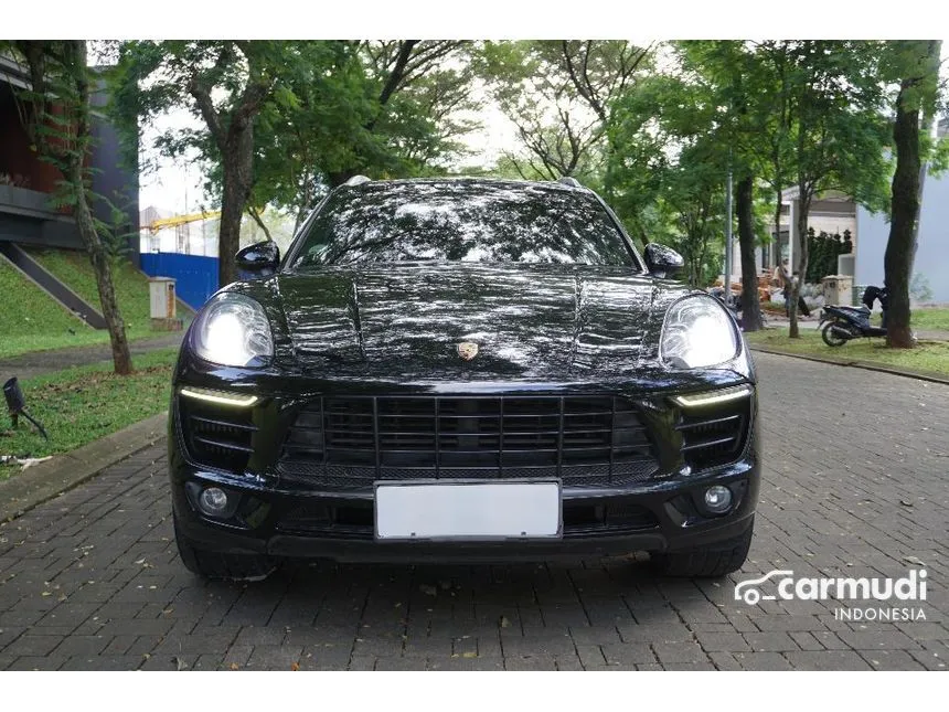 2015 Porsche Macan S SUV