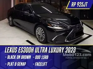 2023 Lexus ES 300h 2.5 Ultra Luxury Sedan