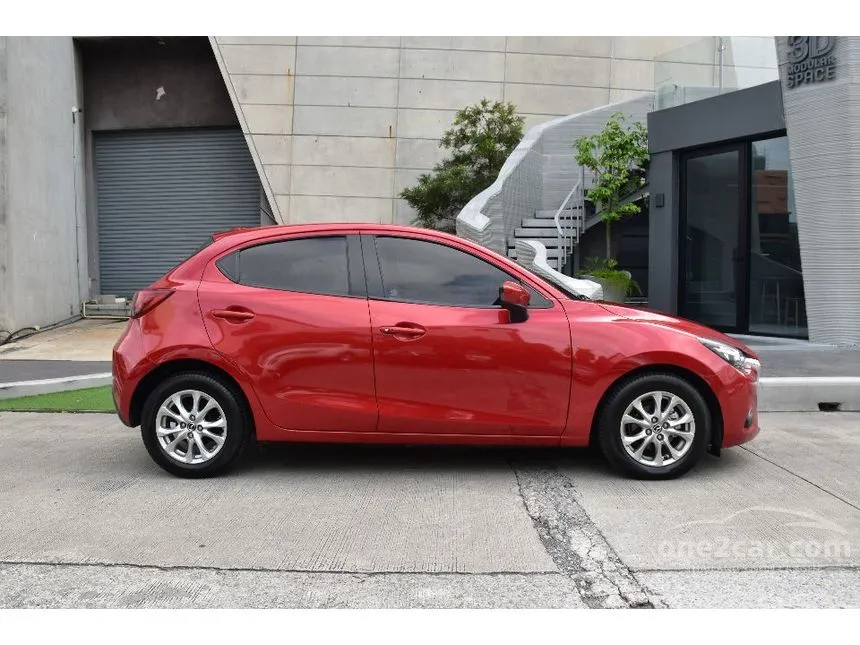 2015 Mazda 2 Sports High Connect Hatchback