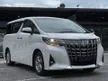 Recon [2 POWER DOOR] 2019 Toyota Alphard 2.5 X REVERSE CAMERA
