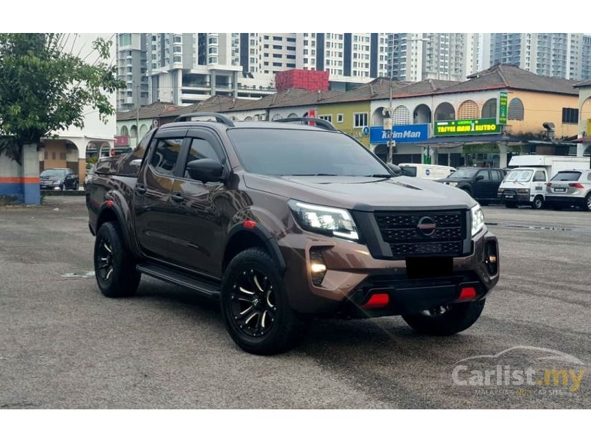 Used 2018 Nissan Navara 2.5 NP300 VL Dual Cab Pickup Truck 4WD ON & OFF