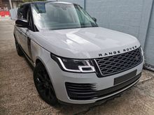 2018 Range Rover 3.0 TDV6 Vogue SE Full Spec With Panaromic Roof,Vacuum Door,Meridian Sound System,2 Way Memory Seats,,Air Matic,Cooler Box,Camera